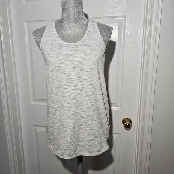 LULULEMON pleated tank - Picture 1 of 4